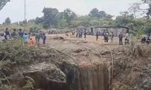Assam : भारतीय सेना ने उमरंगसो में फंसे खनिकों को बचाने के लिए