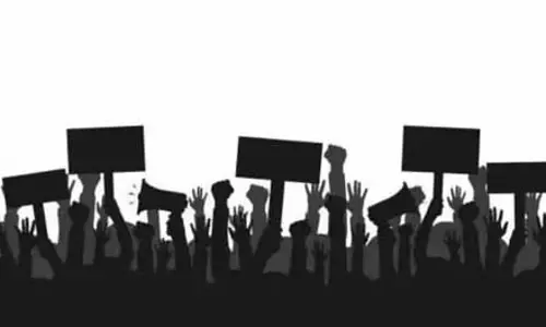 Assam के सार्वजनिक स्वास्थ्य कर्मचारियों ने नौकरी नियमितीकरण का विरोध किया Assam के सार्वजनिक स्वास्थ्य कर्मचारियों ने नौकरी नियमितीकरण का विरोध किया