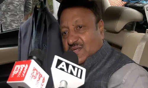 मुख्य चुनाव आयुक्त Rajiv Kumar दोपहर 2 बजे दिल्ली चुनाव कार्यक्रम की घोषणा करेंगे मुख्य चुनाव आयुक्त Rajiv Kumar दोपहर 2 बजे दिल्ली चुनाव कार्यक्रम की घोषणा करेंगे