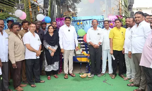 जनार्दन रेड्डी ने Banganapalle रिंग रोड के लिए भूमि पूजन किया जनार्दन रेड्डी ने Banganapalle रिंग रोड के लिए भूमि पूजन किया