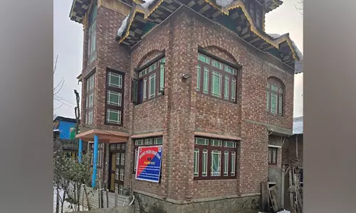 अनंतनाग पुलिस ने NDPS अधिनियम के तहत 1 करोड़ रुपये की संपत्ति जब्त की अनंतनाग पुलिस ने NDPS अधिनियम के तहत 1 करोड़ रुपये की संपत्ति जब्त की