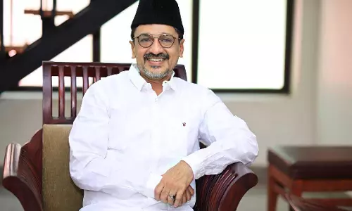 Kerala : पीवी अनवर ने सादिक अली शिहाब थंगल से मुलाकात की