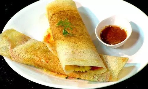 Buckwheat flour dosa: व्रत के लिए बनाएं कुट्टू के आटे का हेल्दी और टेस्टी डोसा Buckwheat flour dosa: व्रत के लिए बनाएं कुट्टू के आटे का हेल्दी और टेस्टी डोसा