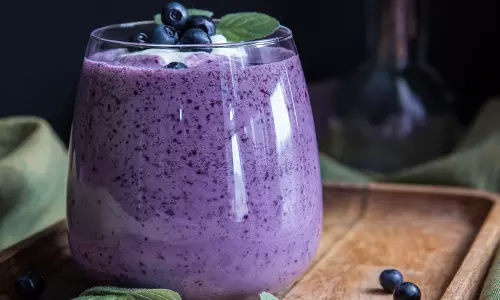 फलयुक्त दही स्मूदी रेसिपी