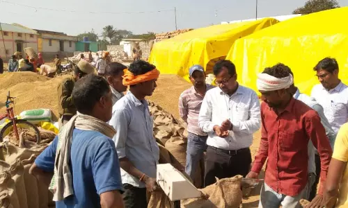 अवैध धान परिवहन और भण्डारण पर सतत कार्रवाई जारी