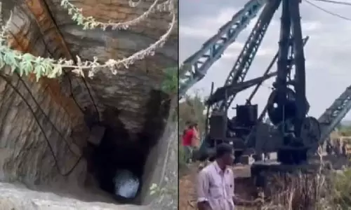 Assam : उमरंगसो कोयला खदान में फंसे श्रमिकों को बचाने के लिए