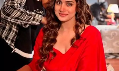Ayesha Khan ने कहा - उनका दिल को रफू कर लेई किरदार जीवन से भरपूर है Ayesha Khan ने कहा - उनका दिल को रफू कर लेई किरदार जीवन से भरपूर है