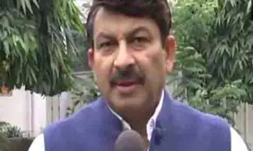 BJP सांसद मनोज तिवारी ने आप पर हमला किया, चुनाव अधिकारियों पर दबाव का लगाया आरोप BJP सांसद मनोज तिवारी ने आप पर हमला किया, चुनाव अधिकारियों पर दबाव का लगाया आरोप