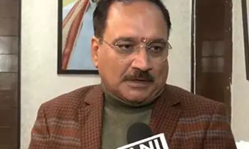 वीरेंद्र सचदेवा ने आरोप लगाया, Kejriwal और उनकी टीम चुनावों को प्रभावित करने की कोशिश कर रही वीरेंद्र सचदेवा ने आरोप लगाया, Kejriwal और उनकी टीम चुनावों को प्रभावित करने की कोशिश कर रही