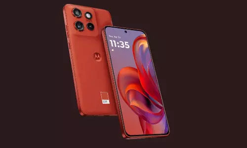 32MP सेल्फी कैमरा वाला ये Motorola फोन, ऑफ़र जाने डिटेल