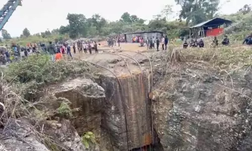 Assam : दीमा हसाओ में फंसे 9 कोयला खनिकों को बचाने के लिए