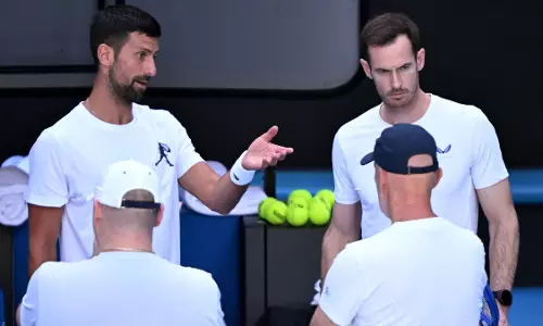 नोवाक जोकोविच ने Australian Open 2025 से पहले एंडी मरे से प्रशिक्षण प्राप्त किया नोवाक जोकोविच ने Australian Open 2025 से पहले एंडी मरे से प्रशिक्षण प्राप्त किया