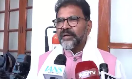 कांग्रेस की प्यारी दीदी योजना की घोषणा पर BJP के नारायणस्वामी ने कहा, कर्नाटक मॉडल विफल कांग्रेस की प्यारी दीदी योजना की घोषणा पर BJP के नारायणस्वामी ने कहा, कर्नाटक मॉडल विफल