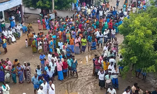 Chennai: मदुरै में किसानों ने टंगस्टन परियोजना के खिलाफ बोला हल्ला