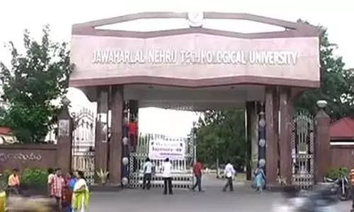 JNTUH ने उन्नयन योजनाओं की सूची बनाई JNTUH ने उन्नयन योजनाओं की सूची बनाई