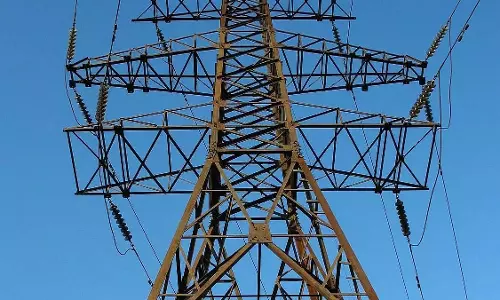 Power Sector के अधिकारियों को गर्मियों की मांग को पूरा करने के लिए कहा गया Power Sector के अधिकारियों को गर्मियों की मांग को पूरा करने के लिए कहा गया