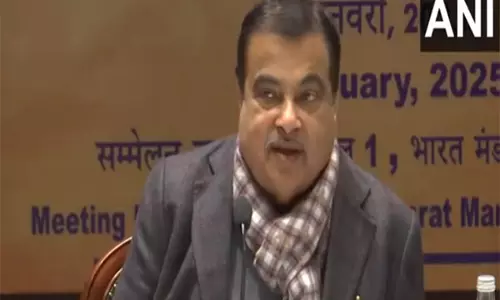 Nitin Gadkari ने सड़क दुर्घटना पीड़ितों के लिए कैशलेस उपचार योजना की घोषणा की