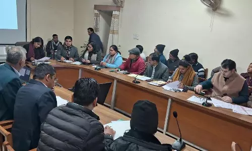 Jaipur: मुख्यमंत्री के निर्देशों की अनुपालना में जनसंपर्क विभाग में डीपीसी की बैठक Jaipur: मुख्यमंत्री के निर्देशों की अनुपालना में जनसंपर्क विभाग में डीपीसी की बैठक