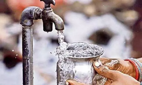 Allahabad: शहर के 26 प्रतिष्ठानों पर पांच करोड़ से अधिक जलकर बकाया Allahabad: शहर के 26 प्रतिष्ठानों पर पांच करोड़ से अधिक जलकर बकाया