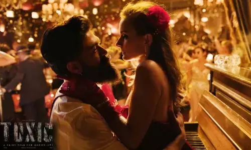 Latest Film: यश के जन्मदिन पर स्पेशल.. एक शानदार टॉक्सिक वीडियो