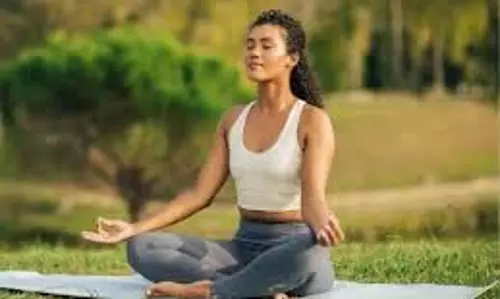 Body Detox: बॉडी को नेचुरली डिटॉक्स करने का तरीका Body Detox: बॉडी को नेचुरली डिटॉक्स करने का तरीका