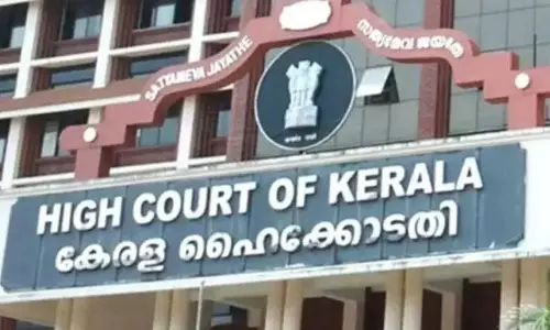 Kerala उच्च न्यायालय ने कहा अच्छी शारीरिक संरचना’ पर टिप्पणी करना भी यौन उत्पीड़न Kerala उच्च न्यायालय ने कहा अच्छी शारीरिक संरचना’ पर टिप्पणी करना भी यौन उत्पीड़न