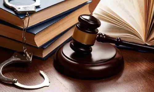 NCR Khoda: किताबों की अवैध बिक्री करने वाले पर मुकदमा दर्ज NCR Khoda: किताबों की अवैध बिक्री करने वाले पर मुकदमा दर्ज