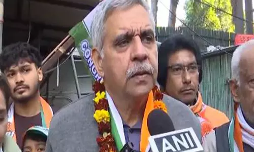 CM आवास को लेकर विवाद बढ़ने पर कांग्रेस उम्मीदवार संदीप दीक्षित ने Kejriwal पर बोला हमला