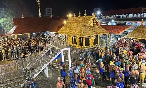 Sabarimala: तीर्थयात्रियों की संख्या की गलत गणना, स्पॉट बुकिंग काउंटर बंद