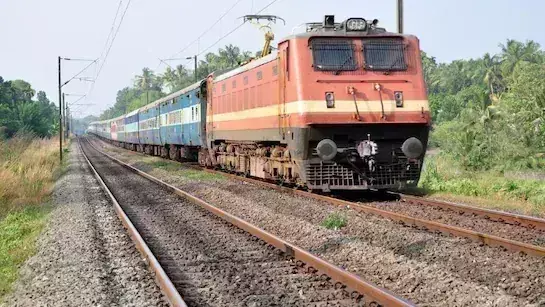 Bareilly: रेलवे महाकुंभ के दौरान चलाएगा ये ट्रेन Bareilly: रेलवे महाकुंभ के दौरान चलाएगा ये ट्रेन
