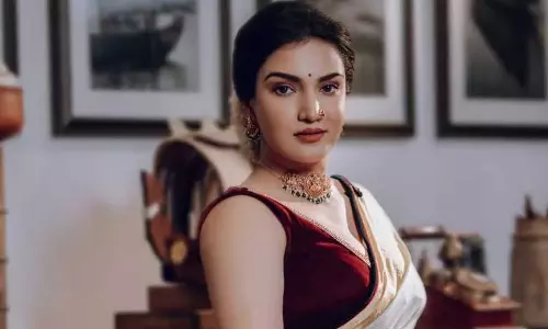Kerala : अभिनेता हनी रोज़ की शिकायत पर बॉबी चेम्मन्नूर के खिलाफ मामला दर्ज Kerala : अभिनेता हनी रोज़ की शिकायत पर बॉबी चेम्मन्नूर के खिलाफ मामला दर्ज