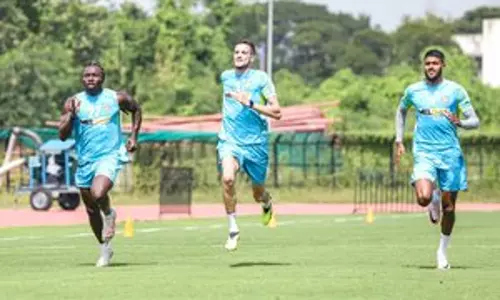 ISL 2024-25: चेन्नईयिन एफसी की नजरें ओडिशा एफसी के खिलाफ घरेलू मैदान पर दोहरा शतक लगाने पर ISL 2024-25: चेन्नईयिन एफसी की नजरें ओडिशा एफसी के खिलाफ घरेलू मैदान पर दोहरा शतक लगाने पर