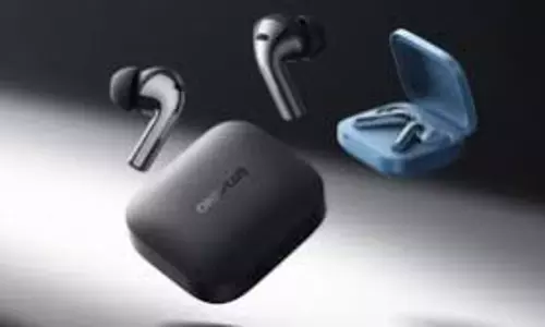 Oneplus buds pro 3 ,43 घंटे की बैटरी लाइफ और नए डिजाईन के साथ लॉन्च Oneplus buds pro 3 ,43 घंटे की बैटरी लाइफ और नए डिजाईन के साथ लॉन्च