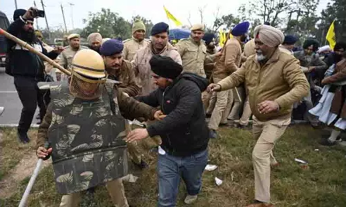 कौमी इन्साफ मोर्चा के विरोध प्रदर्शन के बीच Mohali की सड़कों पर यातायात अस्त-व्यस्त