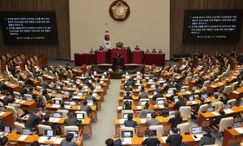 South Korea: नेशनल असेंबली ने यून और प्रथम महिला को निशाना बनाने वाले विशेष जांच विधेयक को फिर से मतदान में खारिज कर दिया South Korea: नेशनल असेंबली ने यून और प्रथम महिला को निशाना बनाने वाले विशेष जांच विधेयक को फिर से मतदान में खारिज कर दिया