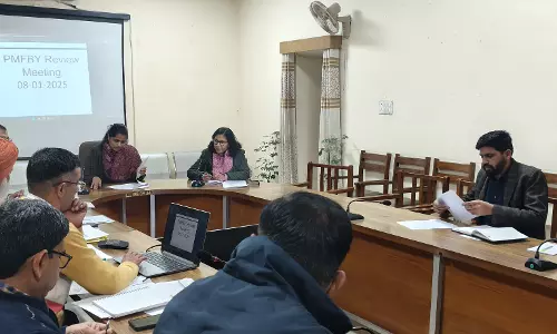Sri Ganganagar: बीमा पॉलिसियों के निस्तारण की समीक्षा बैठक आयोजित