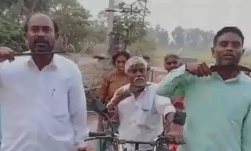 Telangana: अलग विभाग की मांग को लेकर दिव्यांगों का प्रदर्शन
