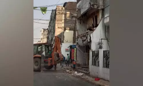 अपनी सड़कों और फ्लाईओवर के लिए प्रसिद्ध नागपुर में एक सड़क: अधिग्रहण की अधिसूचना जारी अपनी सड़कों और फ्लाईओवर के लिए प्रसिद्ध नागपुर में एक सड़क: अधिग्रहण की अधिसूचना जारी