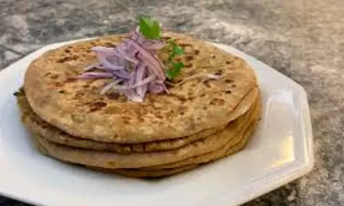 Onion Paratha हेल्दी स्वादिष्ट ,जानें बनाने का तरीका