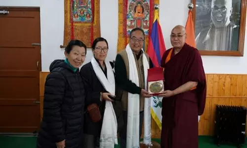 निर्वासित Tibetan संसद के साथ बैठक के दौरान कार्यकर्ता ने चीनी प्रतिबंधों पर प्रकाश डाला