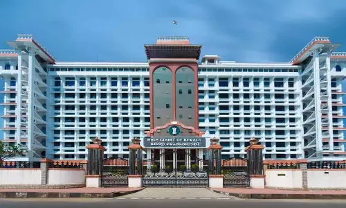 स्वास्थ्य विभाग के मुख्य सचिव राजन खोबरागड़े के खिलाफ HC ने गिरफ्तारी वारंट जारी