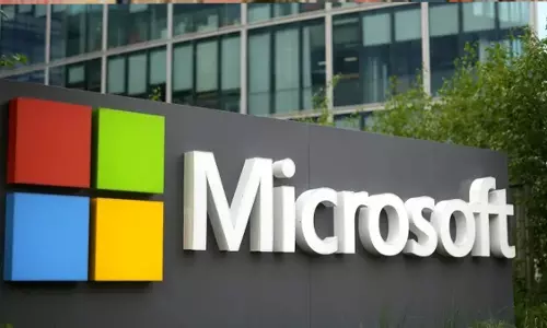 Microsoft और IndiaAI ने 5 लाख व्यक्तियों को एआई पर प्रशिक्षित करने के लिए हाथ मिलाया Microsoft और IndiaAI ने 5 लाख व्यक्तियों को एआई पर प्रशिक्षित करने के लिए हाथ मिलाया
