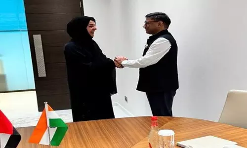 विदेश सचिव मिसरी ने दुबई में UAE के मंत्री से मुलाकात की विदेश सचिव मिसरी ने दुबई में UAE के मंत्री से मुलाकात की