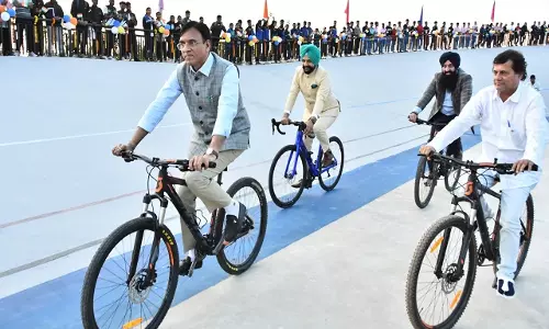 KIIT, KISS परिसर में साइक्लिंग वेलोड्रोम का किया गया उद्घाटन