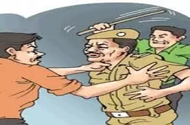 Punjab :ड्रग तस्करों को पकड़ने गई पुलिस टीम  पर हमला