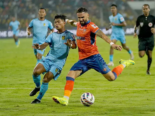 ISL: हैदराबाद एफसी ने एफसी गोवा के खिलाफ आखिरी समय में अंक हासिल किया, दोनों टीमों के 10 खिलाड़ी रह गए