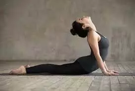 Yoga Tips:  छाती और रीढ़ को मजबूत करने के लिए करें इन योगासनों का अभ्यास