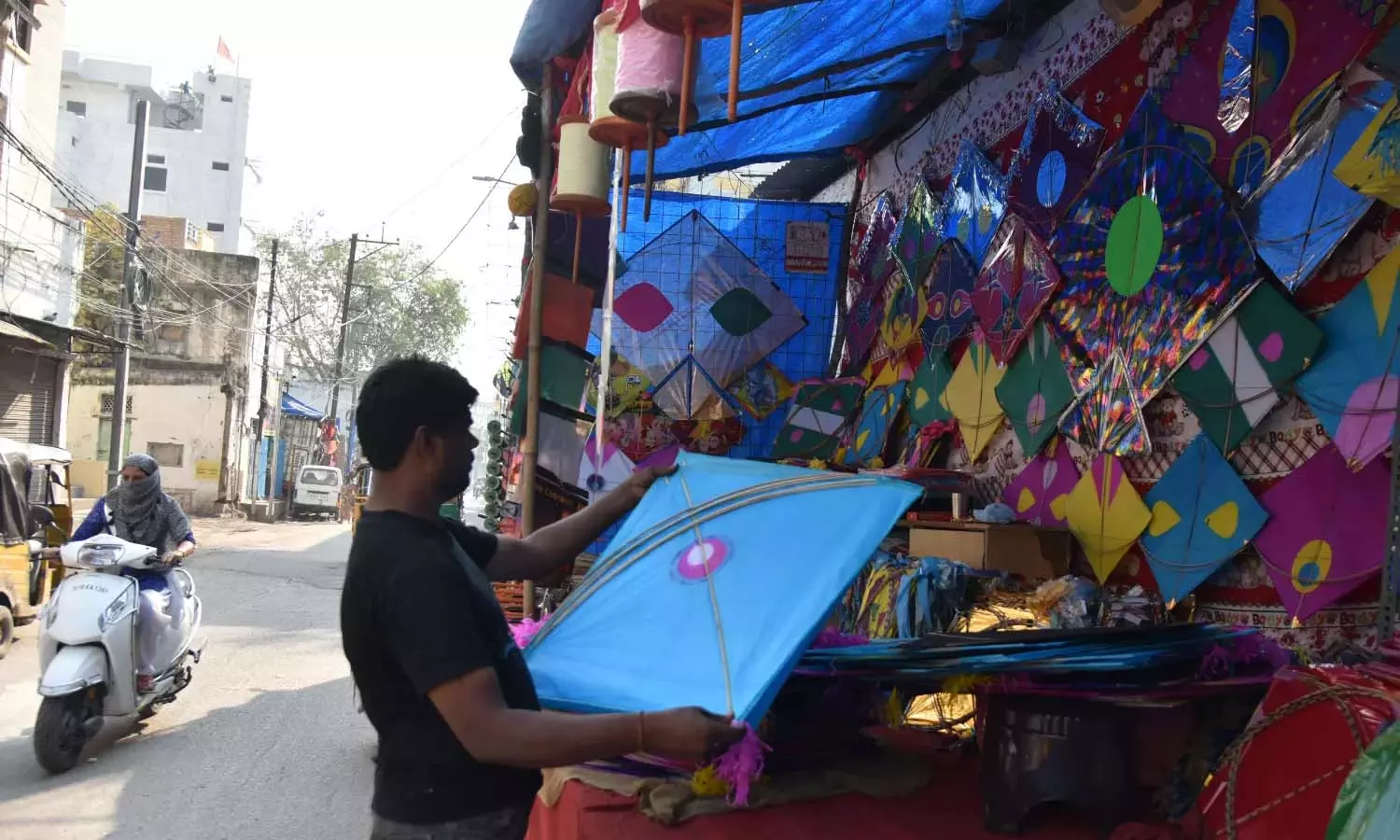 Hyderabad में संक्रांति उत्सव की धूम मची Hyderabad में संक्रांति उत्सव की धूम मची