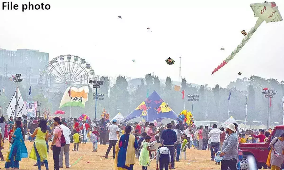 अंतर्राष्ट्रीय पतंग और मिठाई महोत्सव की शुरुआत के लिए तैयारियां पूरी