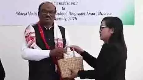 Mizoram: मंत्री दुर्गा दास उइके ने विकास के लिए शिक्षा पर दिया जोर